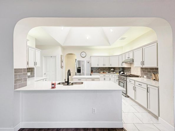 500 Olympic DR, Pflugerville TX 78660