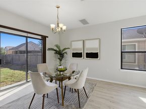 11321 Barns TRL, Austin TX 78754