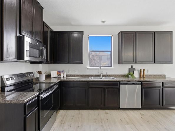 11321 Barns TRL, Austin TX 78754