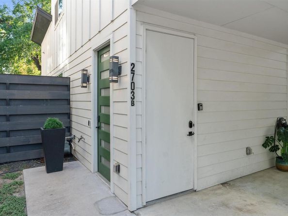 2703 E 3rd ST 2, Austin TX 78702