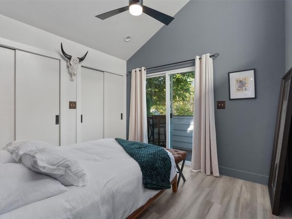 2703 E 3rd ST 2, Austin TX 78702