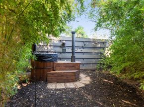 2703 E 3rd ST 2, Austin TX 78702