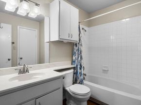 106 E 30th ST 303, Austin TX 78705