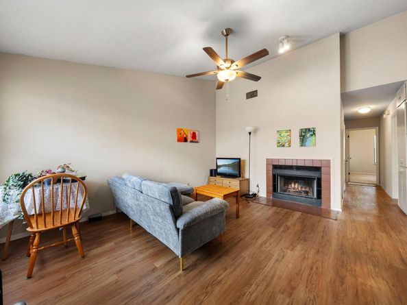 106 E 30th ST 303, Austin TX 78705