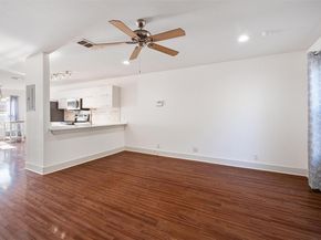 1101 Grove BLVD 304, Austin TX 78741