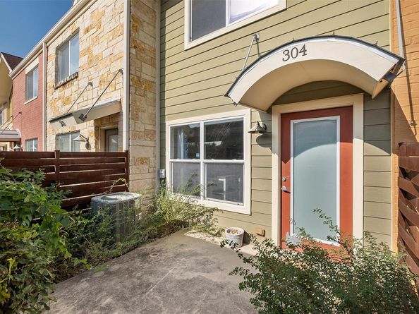 1101 Grove BLVD 304, Austin TX 78741
