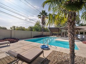 1101 Grove BLVD 304, Austin TX 78741