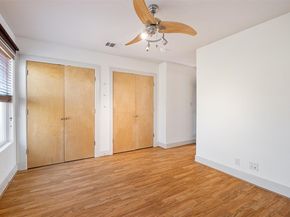 1101 Grove BLVD 304, Austin TX 78741