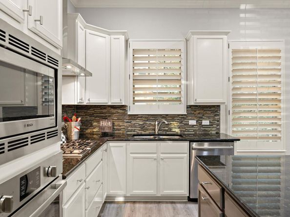1013 Highknoll LN, Georgetown TX 78628