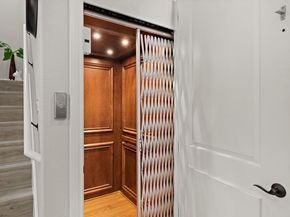 1013 Highknoll LN, Georgetown TX 78628