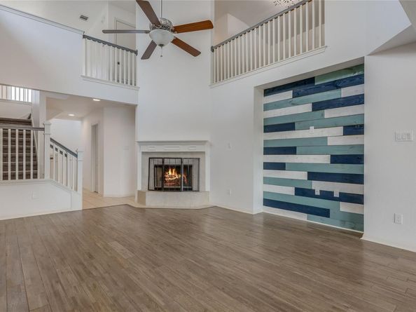 445 Venture BLVD S, Point Venture TX 78645