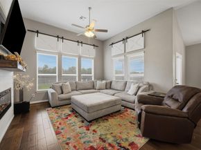 304 Vista Portola LOOP, Liberty Hill TX 78642