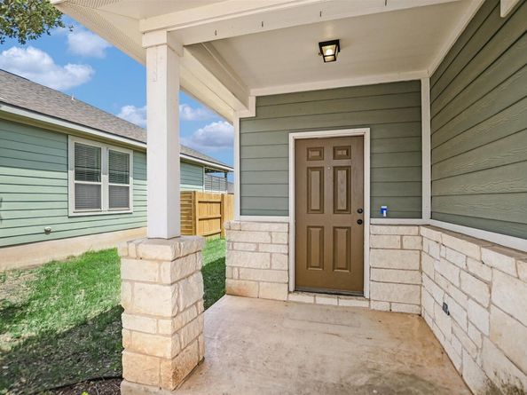 124 Ancellotta WAY, Leander TX 78641