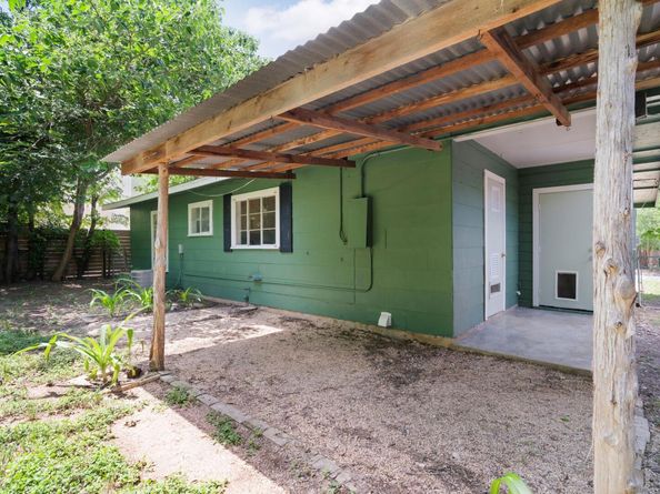 1040 Rosemont ST, Austin TX 78723