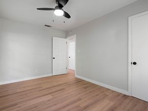 1040 Rosemont ST, Austin TX 78723