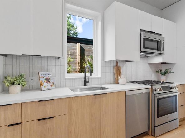 2611 Wilson ST B, Austin TX 78704