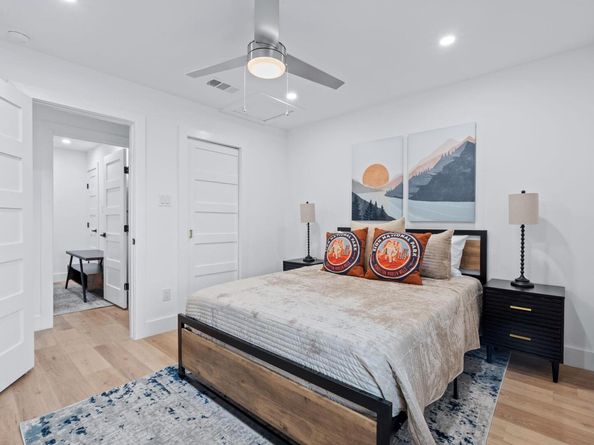 2706 Wheless LN 502, Austin TX 78723
