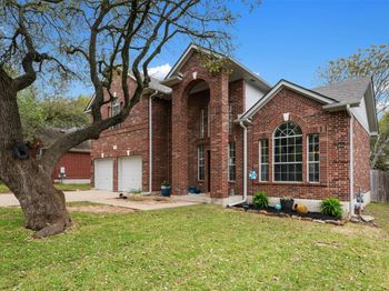 1107 Sugarberry DR