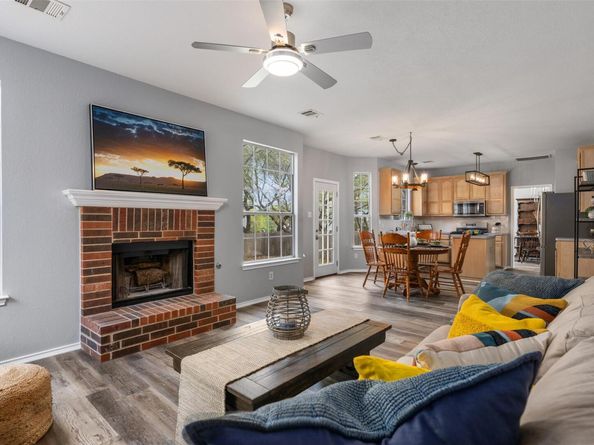 1107 Sugarberry DR, Cedar Park TX 78613