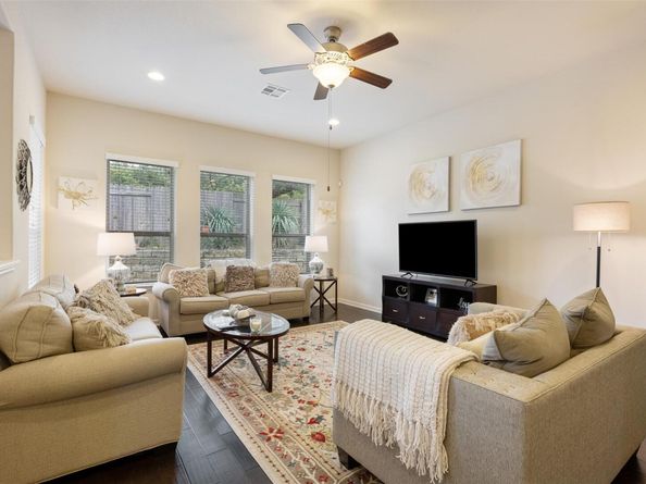 2844 Coral Valley DR, Leander TX 78641