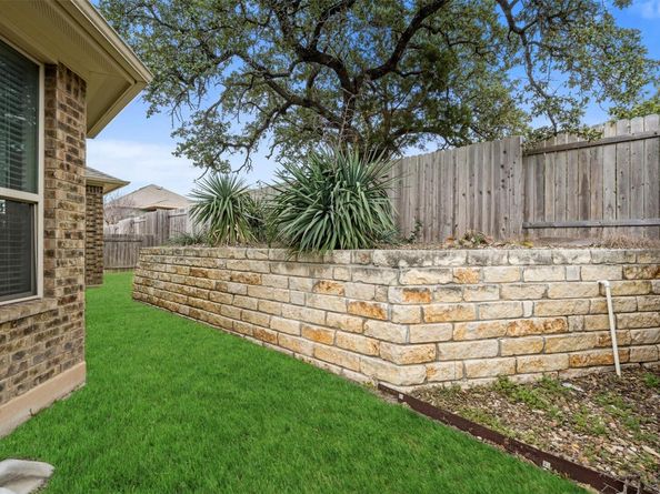 2844 Coral Valley DR, Leander TX 78641