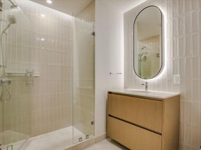 610 Davis ST 1912, Austin TX 78701