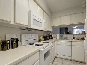 501 W 26th ST 121, Austin TX 78705
