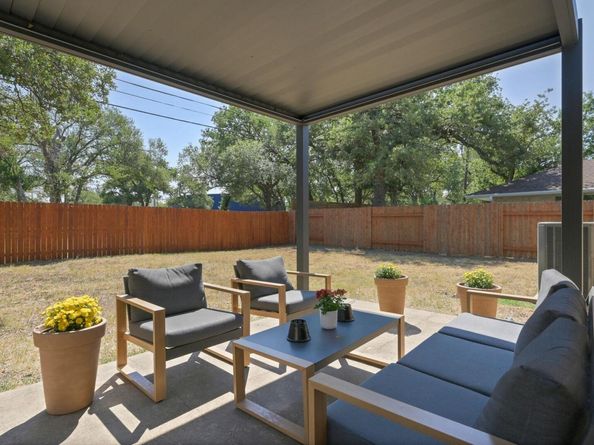 5605 Exeter DR, Austin TX 78723