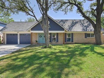 5605 Exeter DR