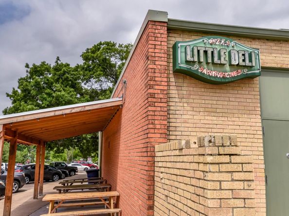 1815 Cullen Ave 1, Austin TX 78757