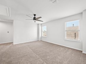11902 Farrier LN 29, Austin TX 78748