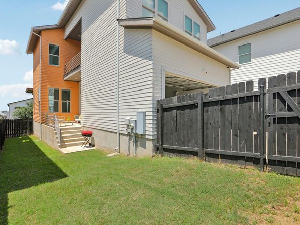 6013 Florencia LN, Austin TX 78724