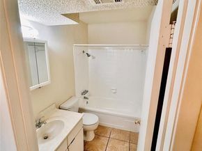 2408 Longview ST 110, Austin TX 78705