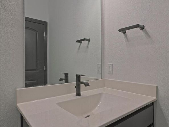 113 Rocking R CT, Georgetown TX 78633