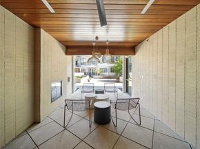 1701 Simond Ave 302, Austin TX 78723