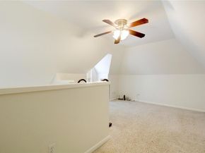 1110 W 22nd ST 13, Austin TX 78705