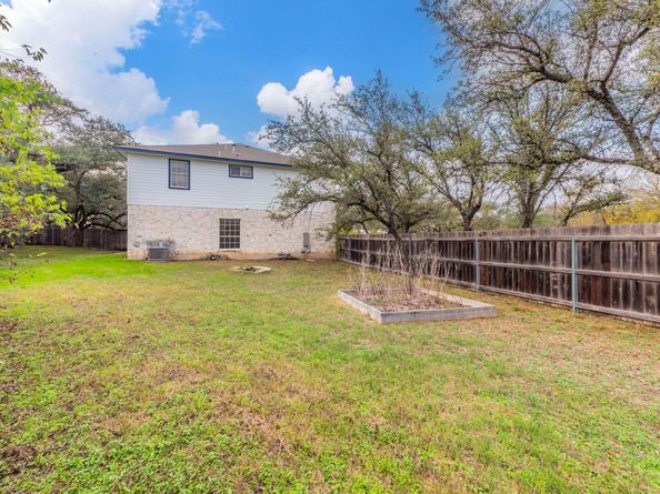 1102 W Park ST, Cedar Park TX 78613