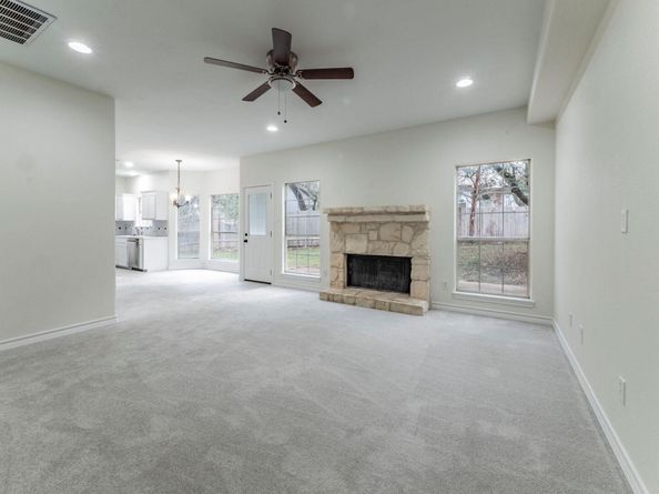 1102 W Park ST, Cedar Park TX 78613