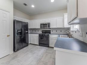 1102 W Park ST, Cedar Park TX 78613