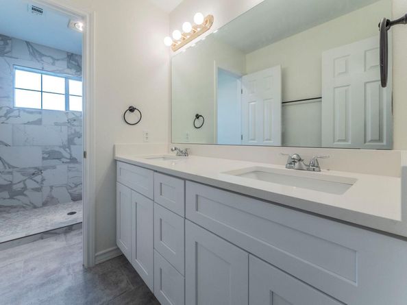 1102 W Park ST, Cedar Park TX 78613