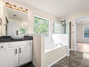 13102 Hunters Chase DR, Austin TX 78729