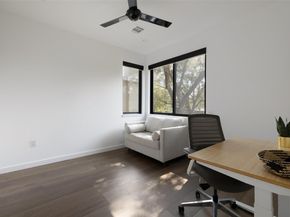 5303 Avenue G 1, Austin TX 78751