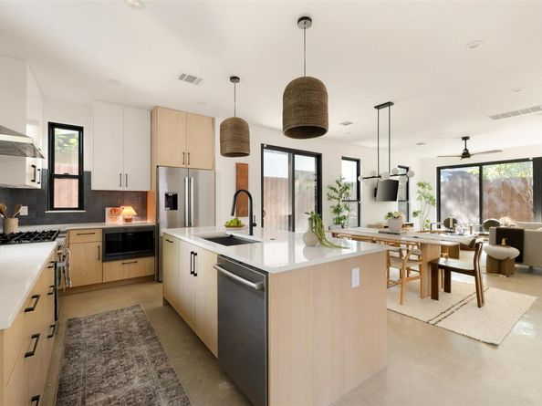 5303 Avenue G 1, Austin TX 78751