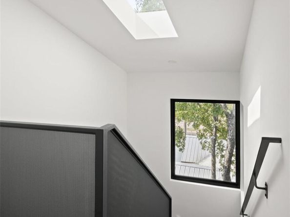 5303 Avenue G 1, Austin TX 78751