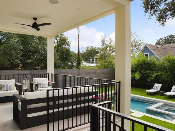 1510 Pease RD, Austin TX 78703