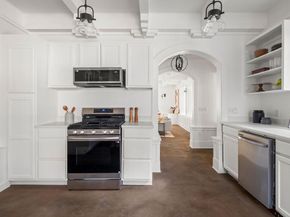 5242 McCormick Mountain DR E, Austin TX 78734