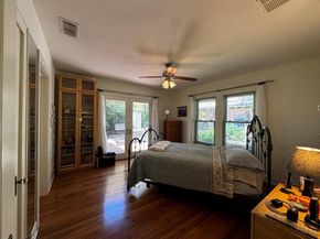 2002 East Side DR, Austin TX 78704