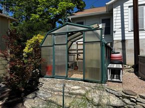 2002 East Side DR, Austin TX 78704