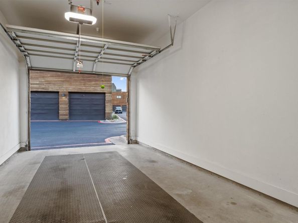 1101 Ivean Pearson RD E208, Lago Vista TX 78645