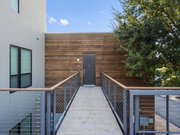 1101 Ivean Pearson RD E208, Lago Vista TX 78645